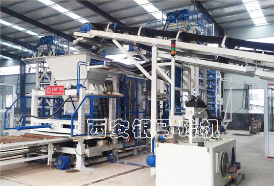 銀馬新型透水磚機生產線：三十載砥礪拼搏，九萬里內外馳名！