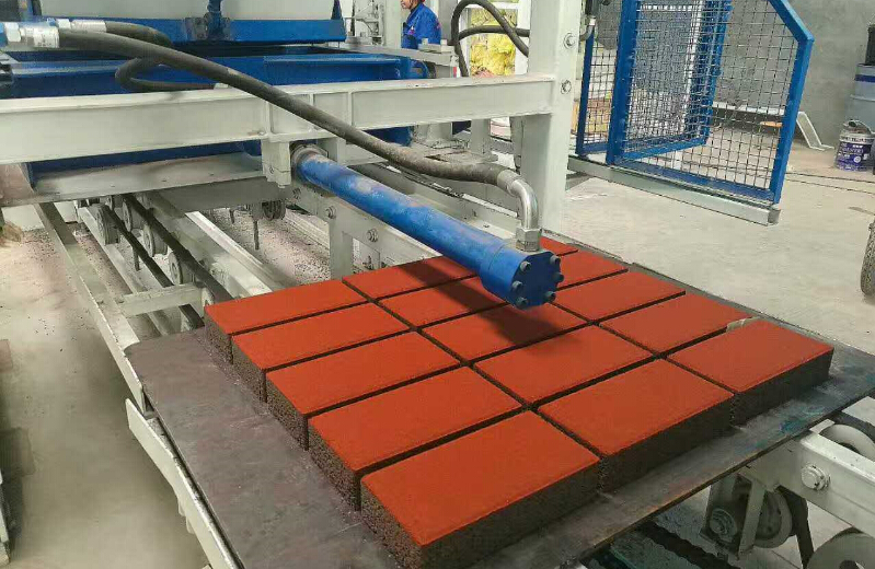 透水磚制磚機