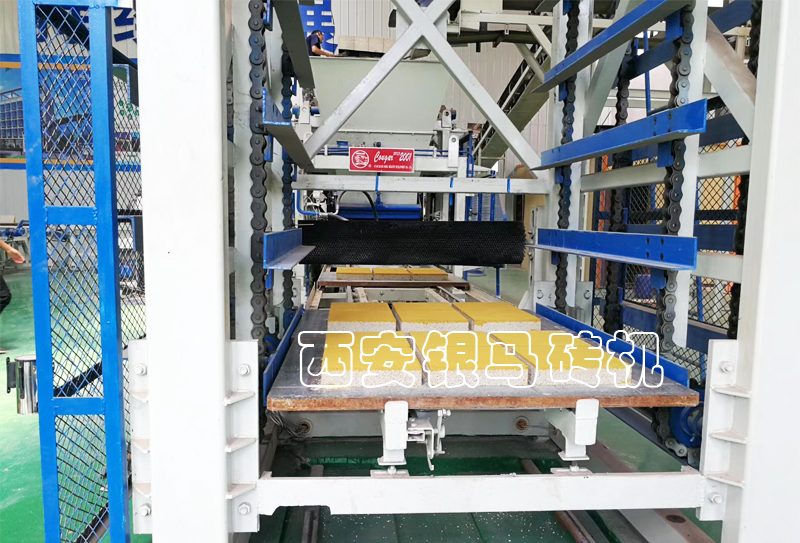 水渣免燒壓磚機(jī)：水泥磚機(jī)優(yōu)勢(shì)與故障處理方案有哪些？