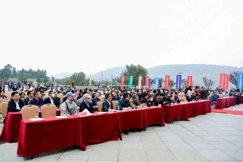 大會以“創(chuàng)新驅動發(fā)展，循環(huán)引領未來”為主題