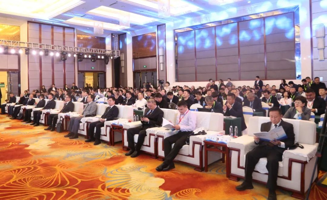 煤基固廢資源綜合利用研討會在內蒙召開 西安銀馬參會
